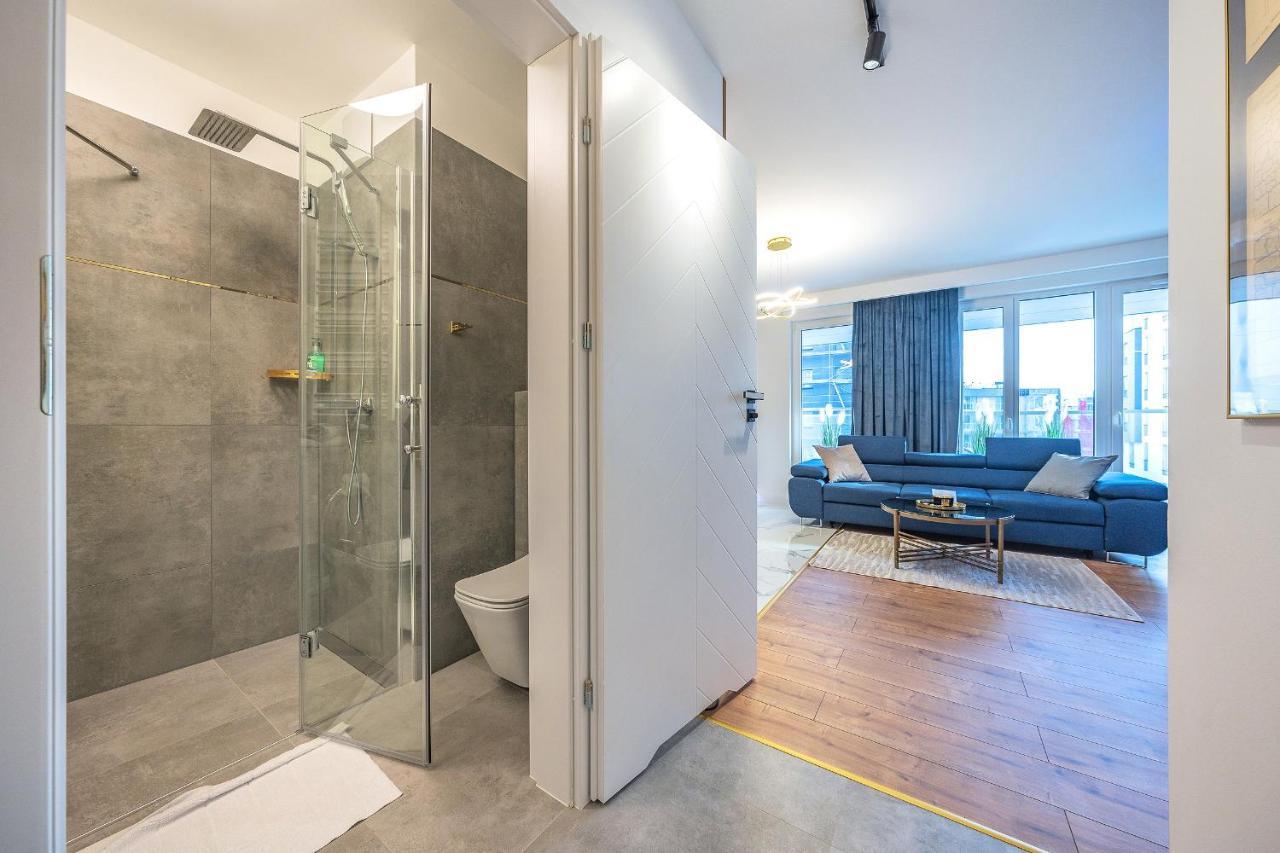 Glow Apartments, Letnica - Apartamenty Przystan Siodme Niebo グダニスク エクステリア 写真