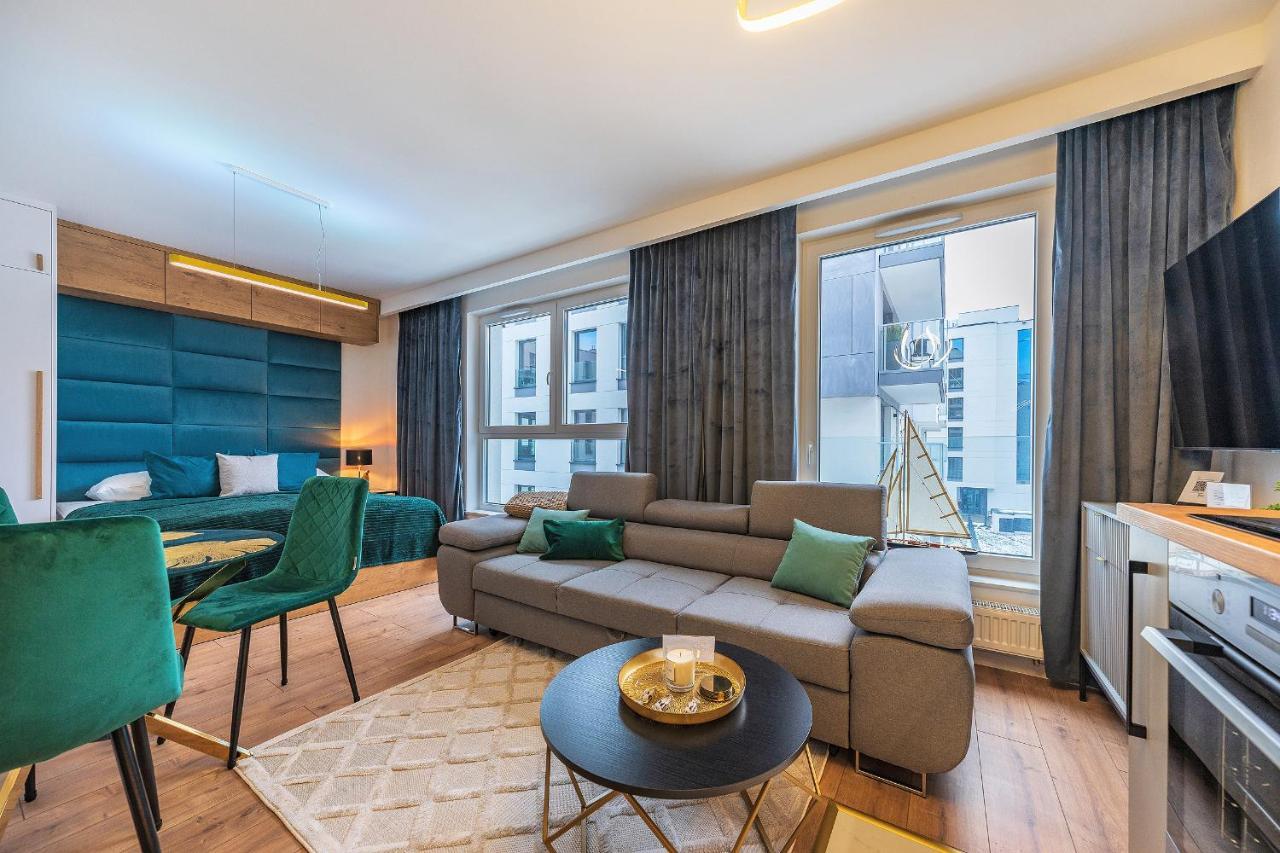 Glow Apartments, Letnica - Apartamenty Przystan Siodme Niebo グダニスク エクステリア 写真