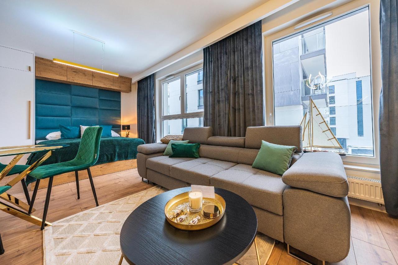 Glow Apartments, Letnica - Apartamenty Przystan Siodme Niebo グダニスク エクステリア 写真